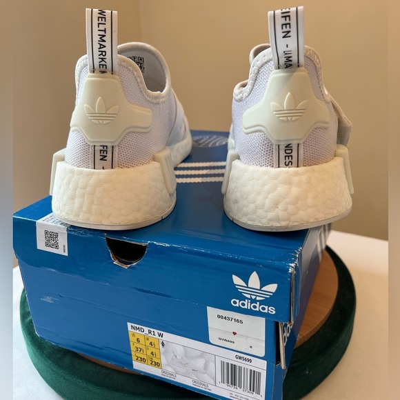 Adidas Women’s NMD_R1 - Picture 8 of 9